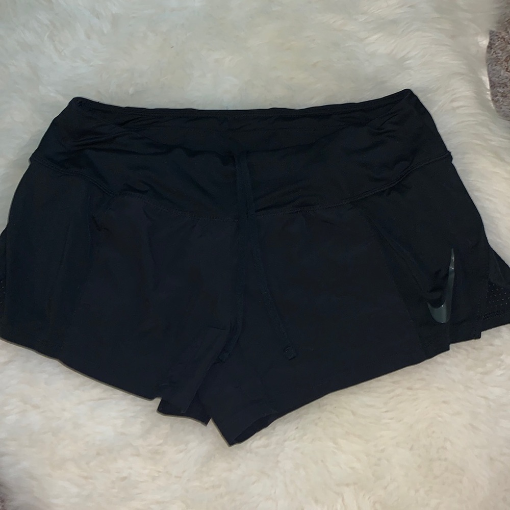 Nike Just Do It Shorts 2.5”